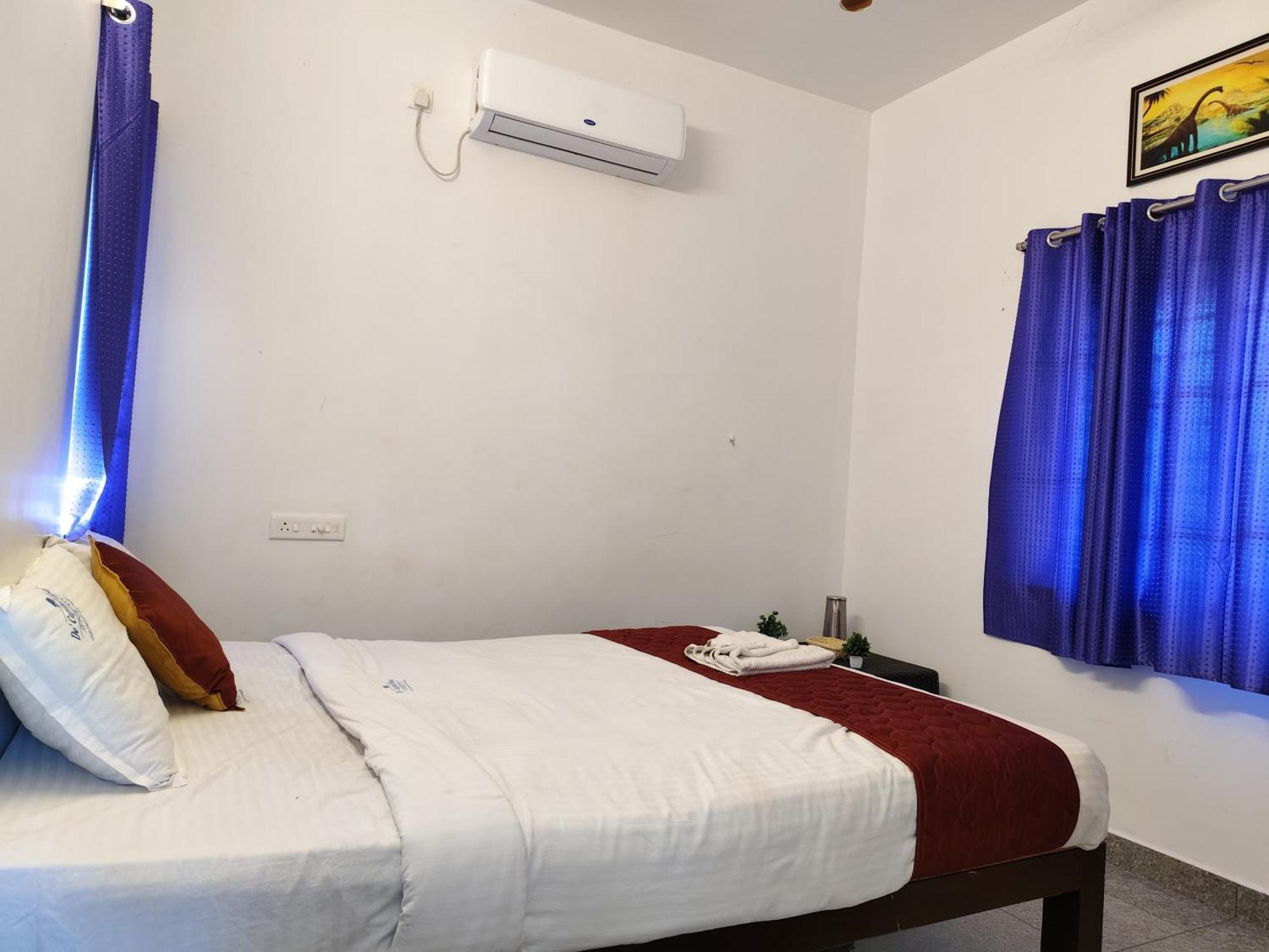 De' Capital Hotel Пондичери Екстериор снимка